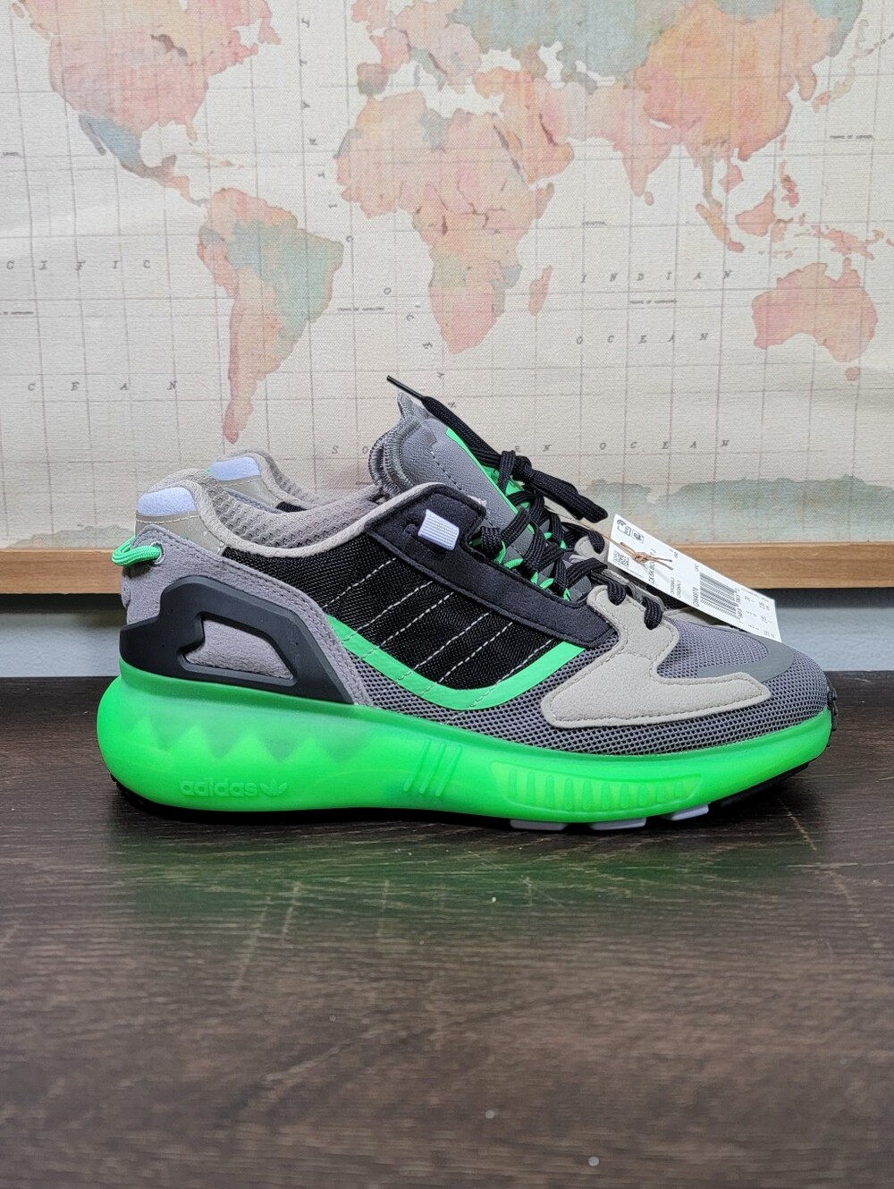 BRAND NEW Adidas ZX 5K Boost J Woman's Size 7.0